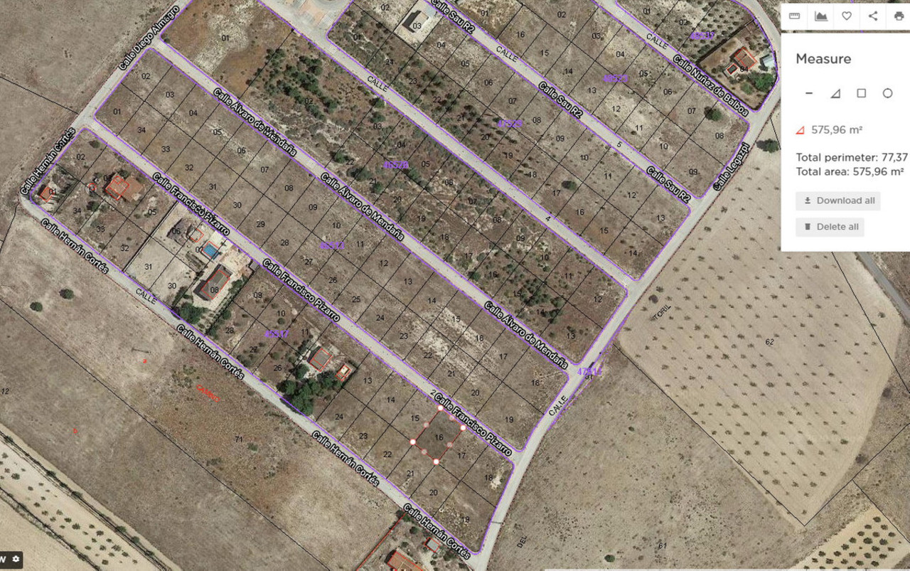 Plot for sale in Salinas