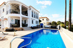 5 bedroom Villa for sale in La Nucia