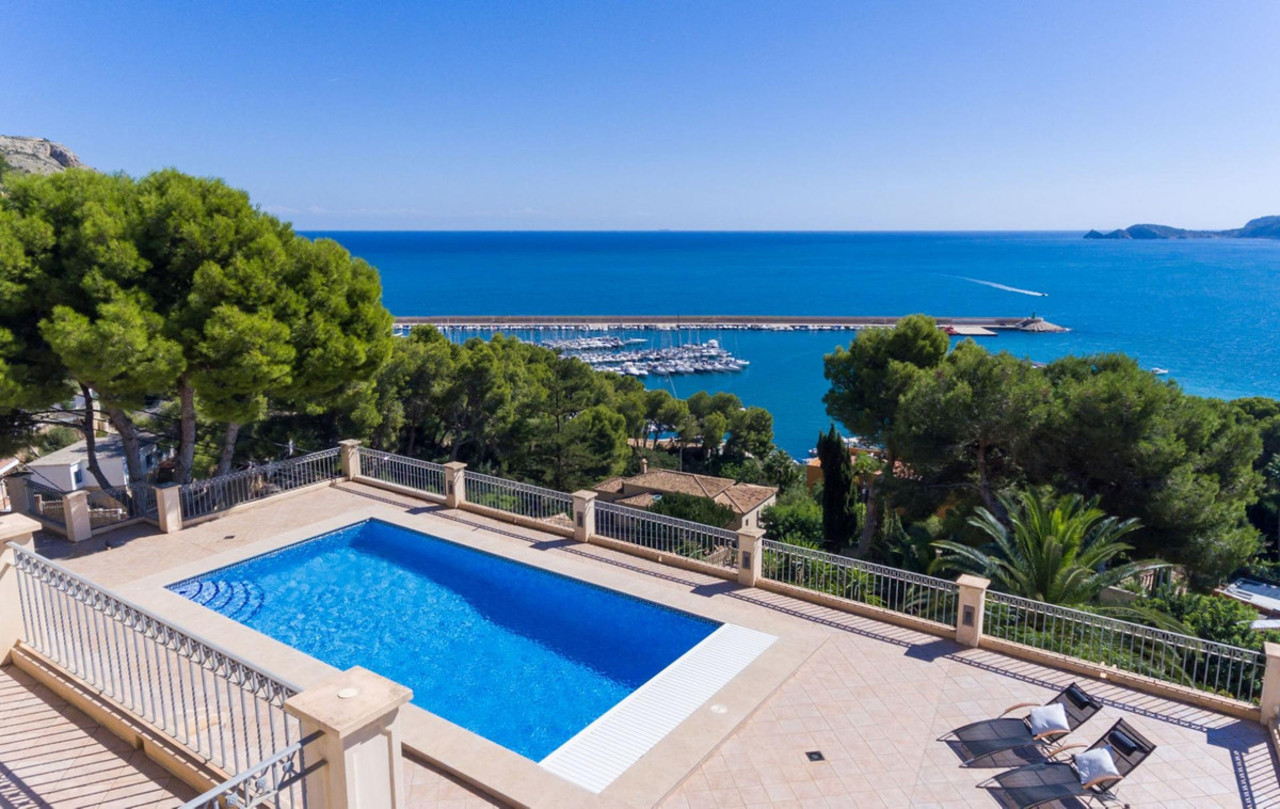 7 bedroom Villa te koop in Javea