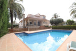 4 bedroom Villa te koop in Mil Palmeras