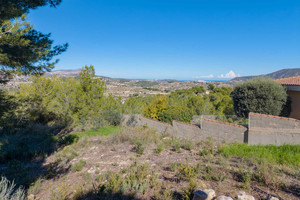 Plot for sale in Moraira