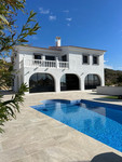 4 bedroom Villa for sale in Villajoyosa