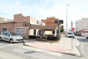 Commercial for sale in Los Montesinos