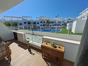 2 bedroom Appartement te koop in Los Balcones