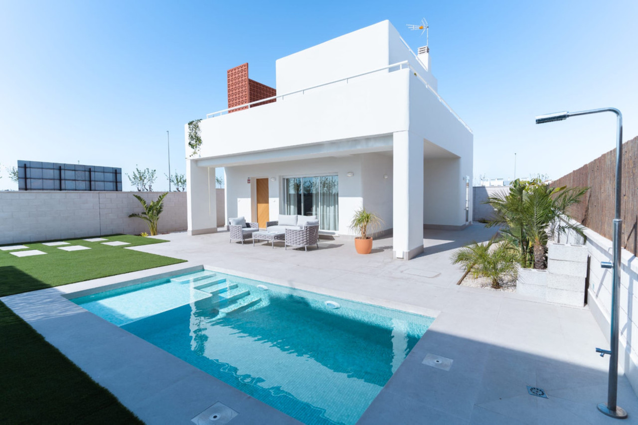 3 schlafzimmer Villa 
zum verkauf in Pilar de la Horadada