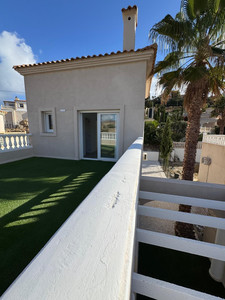 3 bedroom Villa for sale in El Campello