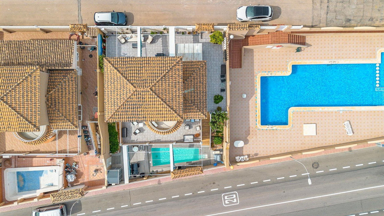 5 спальни Вилла для продажи в Torrevieja