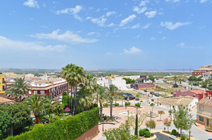 5 bedroom Winkel te koop in San Miguel de Salinas