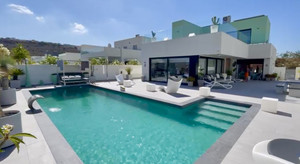 3 bedroom Villa for sale in Benijofar