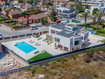 5 bedroom Villa for sale in La Veleta