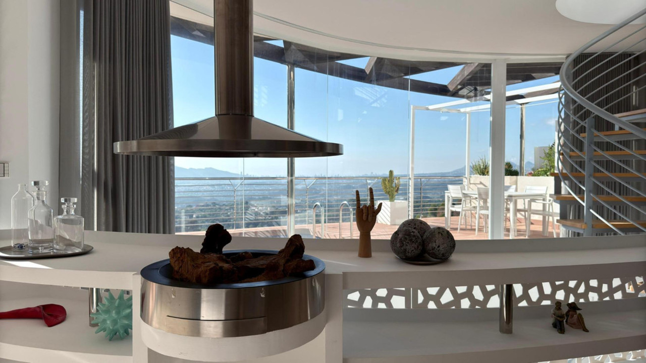 4 schlafzimmer Villa 
zum verkauf in Altea