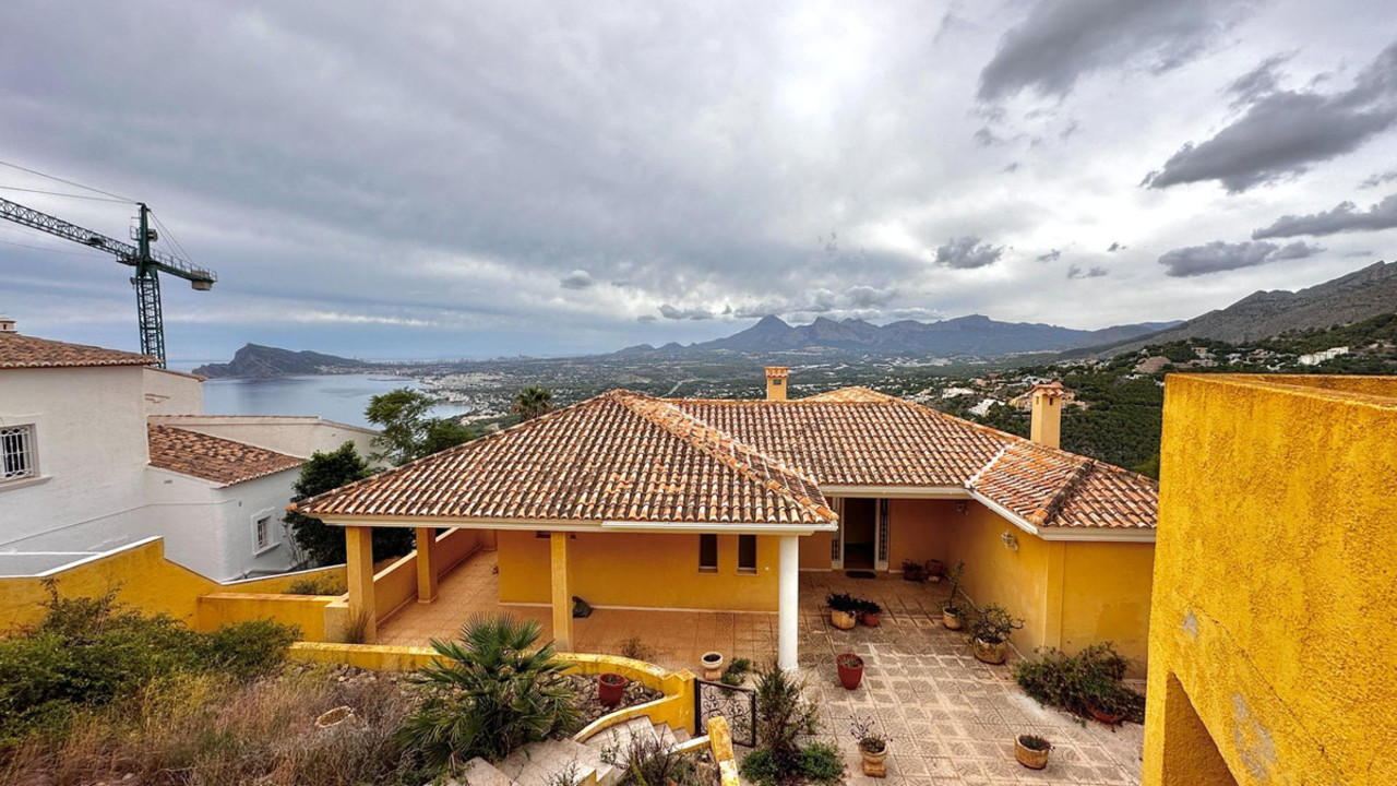 5 bedroom Villa se vende en Altea