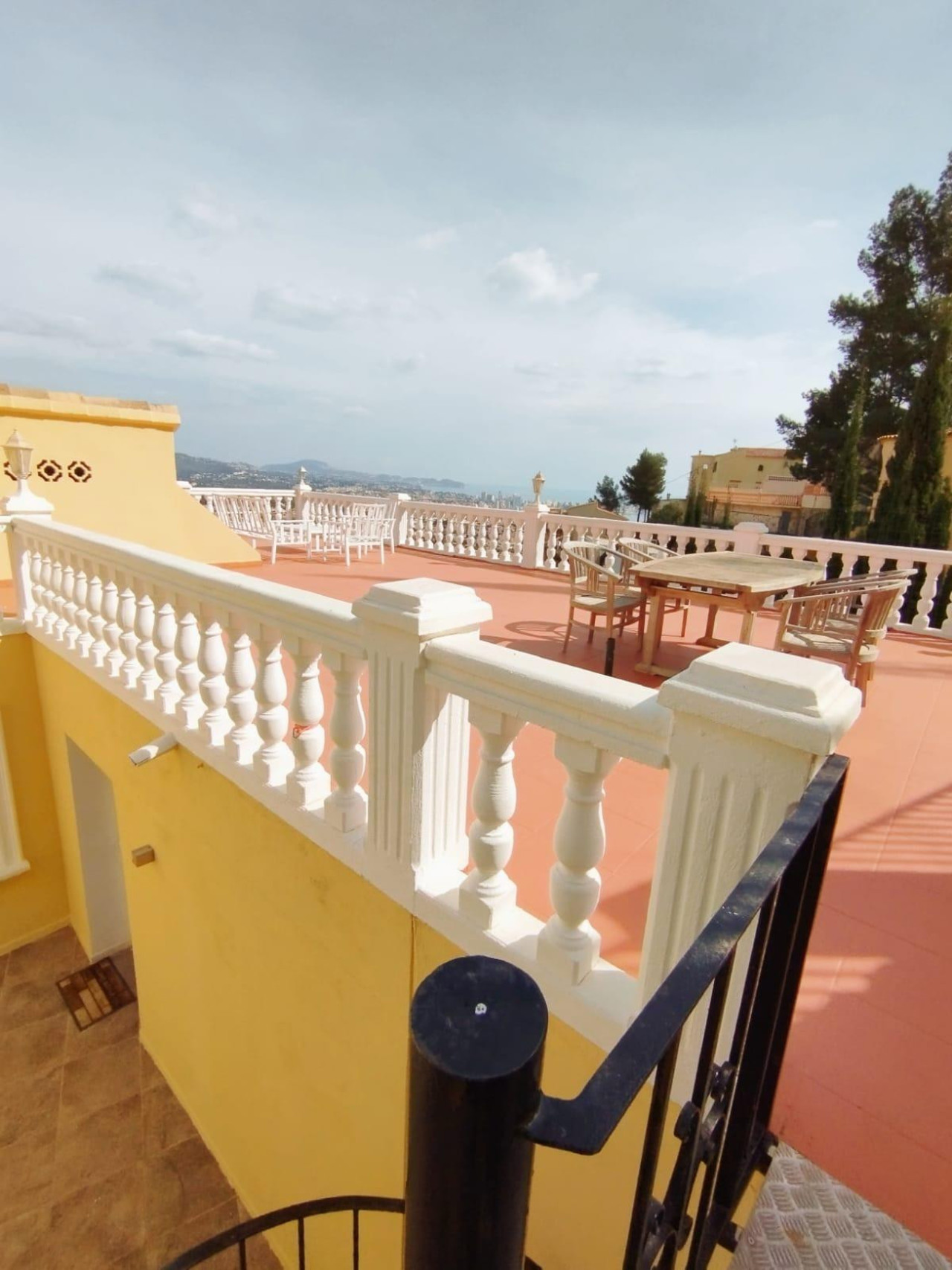 8 bedroom Villa te koop in Calpe