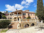 8 bedroom Villa te koop in Benissa