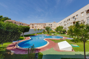 2 bedroom Appartement te koop in Torrevieja
