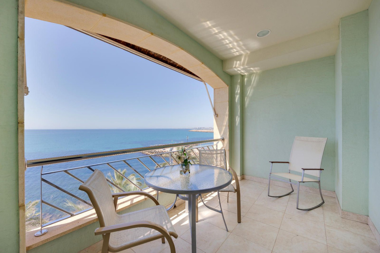 3 bedroom Apartment for sale in Torrevieja
