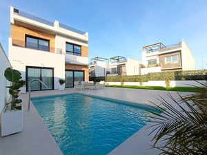 3 bedroom Villa te koop in Benijofar