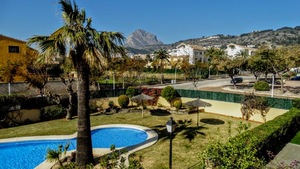 Piso de 2 dormitorios en venta en Javea