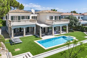 4 bedroom Villa for sale in Cala Vinyes