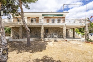 5 bedroom Villa for sale in Isla Plana