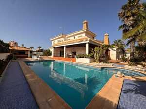 5 bedroom Villa for sale in La Manga del Mar Menor