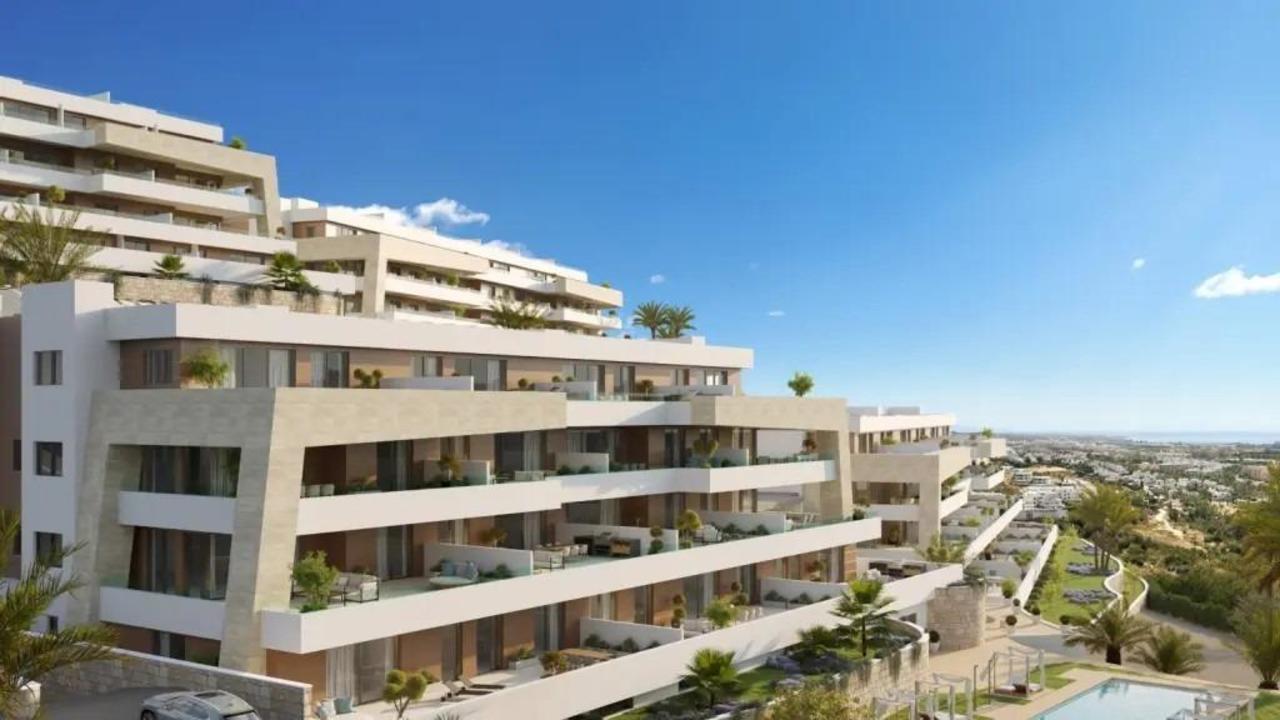 3 bedroom Apartamento se vende en Estepona 