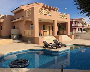 4 schlafzimmer Villa 
zum verkauf in Ciudad Quesada 