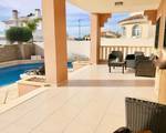 4 schlafzimmer Villa 
zum verkauf in Ciudad Quesada 
