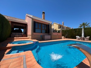 3 bedroom Villa for sale in Algorfa
