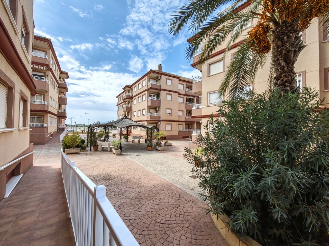 2 bedroom Apartment for sale in Algorfa