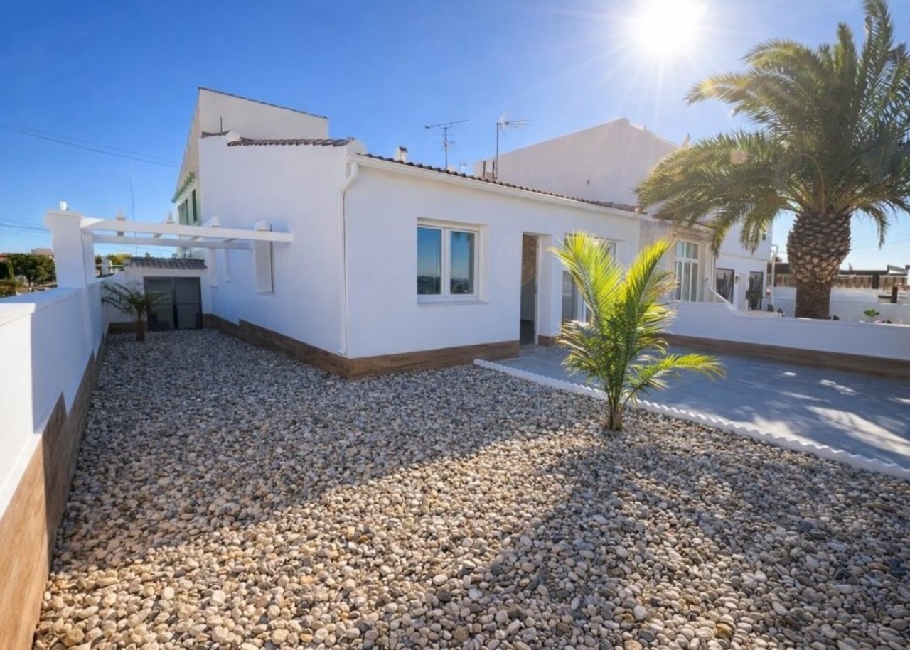 3 bedroom Bungalow for sale in Ciudad Quesada