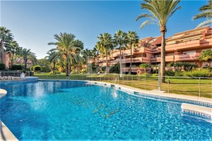 3 bedroom Penthouse for sale in Puerto Banus