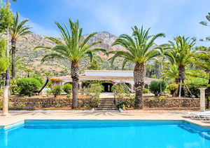 Javea 5 Bedroom Krevine Finca for Sale Montgo