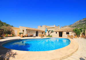 Pedreguer 3 Bedroom Finca for Sale