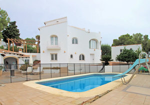 4 bedroom Villa for sale in Javea