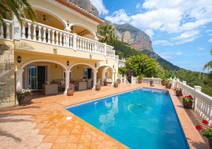 4 bedroom Villa for sale in Javea