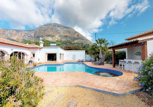 6 bedroom Villa for sale in Javea