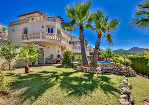 6 bedroom Villa for sale in Javea