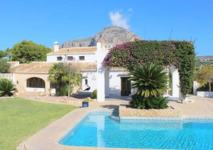 Javea 200 year old finca for sale