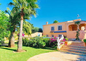 4 bedroom Villa for sale in Javea