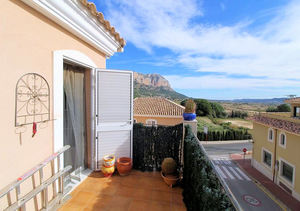 Jesus Pobre 4 Bedroom Townhouse for Sale with Private Garage