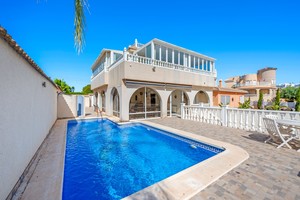 5 bedroom Villa for sale in Ciudad Quesada