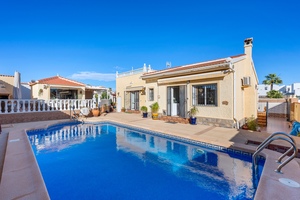 4 bedroom Villa for sale in Ciudad Quesada