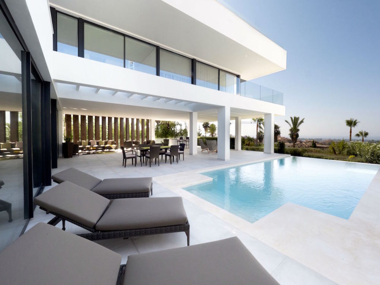 5 bedroom Villa for sale in Benahavis