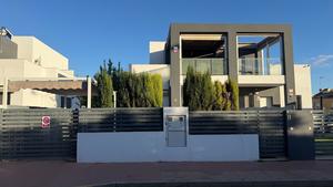 3 slaapkamers Geschakelde woning te koop in Torrevieja