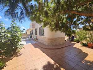 3 bedroom Villa for sale in Torrevieja