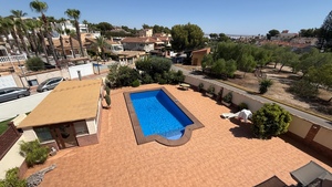 7 slaapkamers Villa te koop in Torrevieja