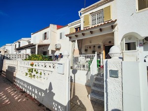 2 bedroom Townhouse for sale in Torrevieja