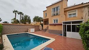 3 slaapkamers Villa te koop in Torrevieja