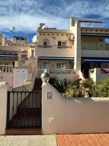 2 bedroom Townhouse for sale in Las Ramblas Golf